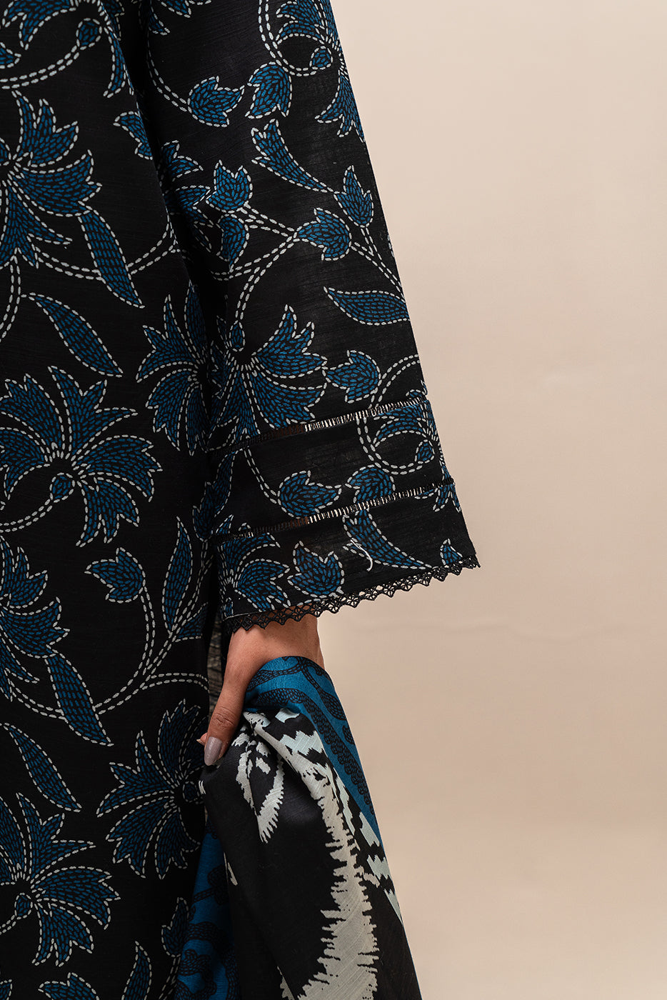 Beech Tree Winter Collection`24 U#4022