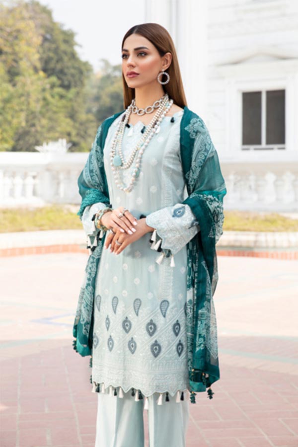 Banafsheh Husan-e-Ara Lawn'22 BNS#3