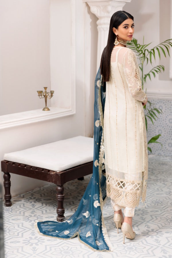 Emaan Adeel Belle Robe`22 BL#305