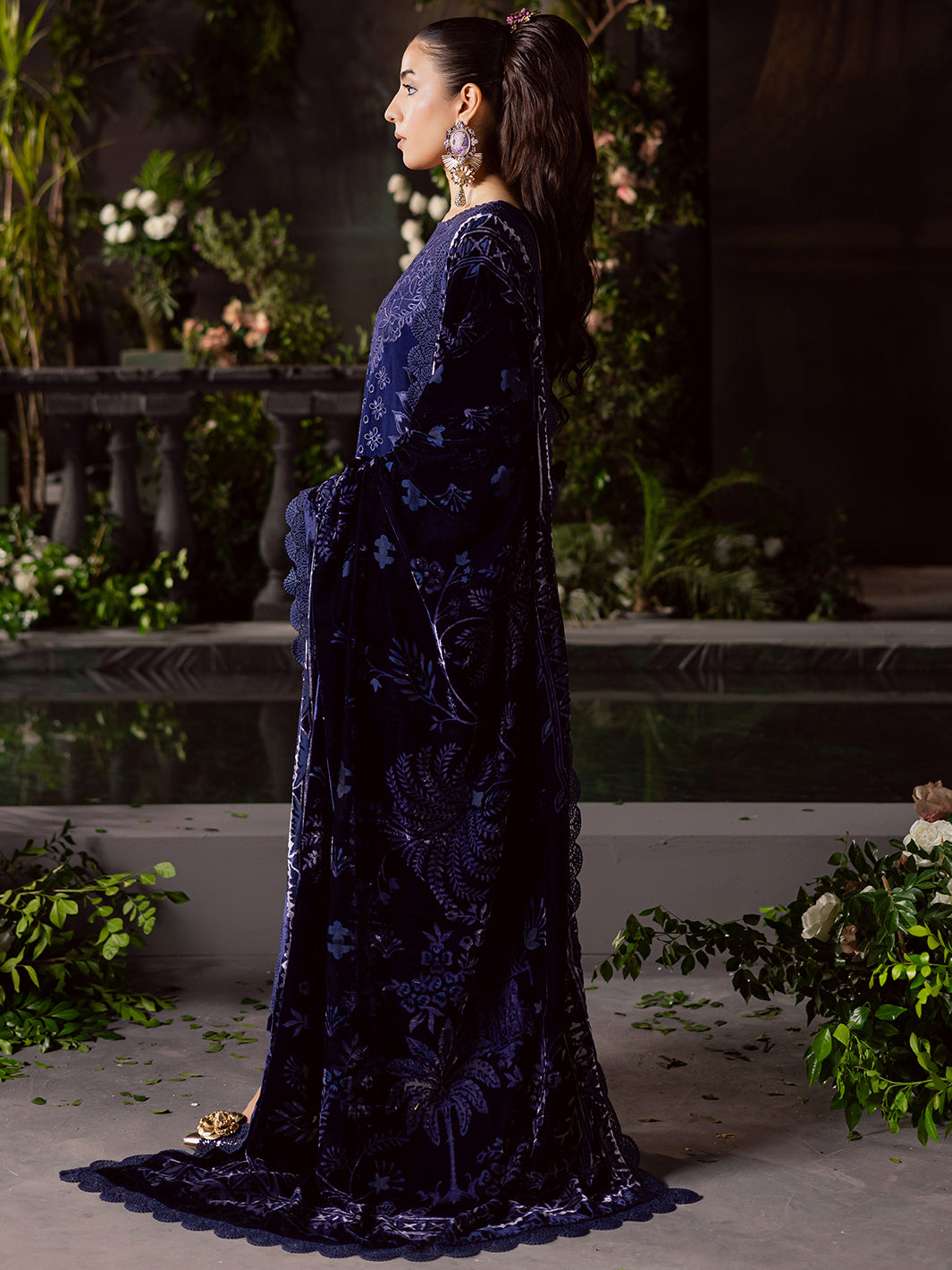 Mahnur Amelia Luxury Winter`25 AM#04