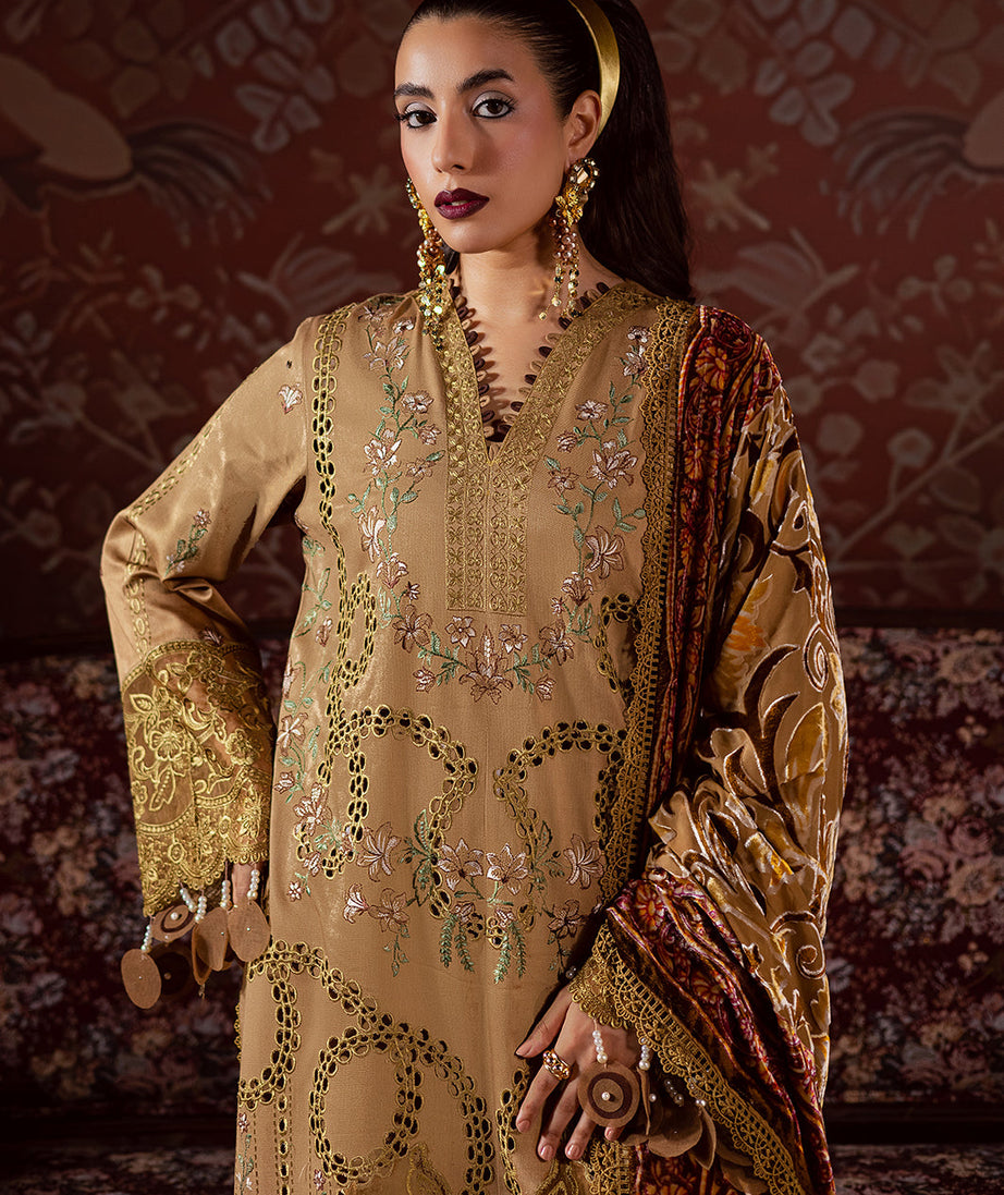 Mahnur Amelia Luxury Winter`25 AM#06