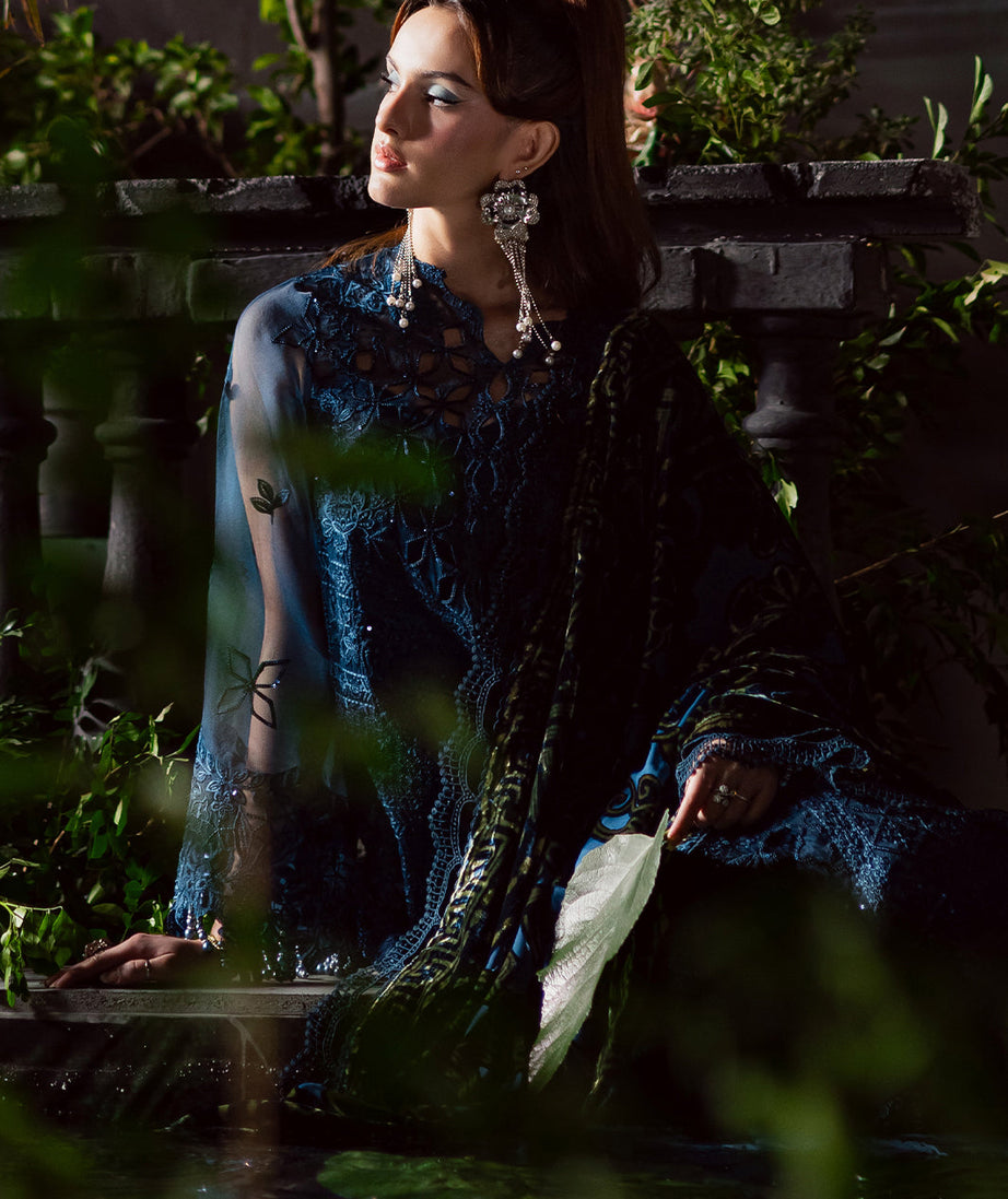 Mahnur Amelia Luxury Winter`25 AM#08