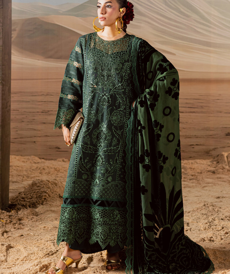 Mahnur Amelia Luxury Winter`25 AM#09
