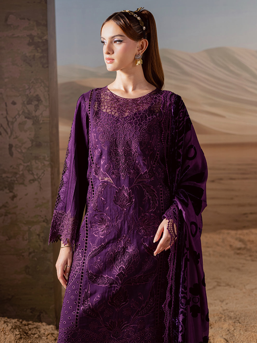 Mahnur Amelia Luxury Winter`25 AM#10