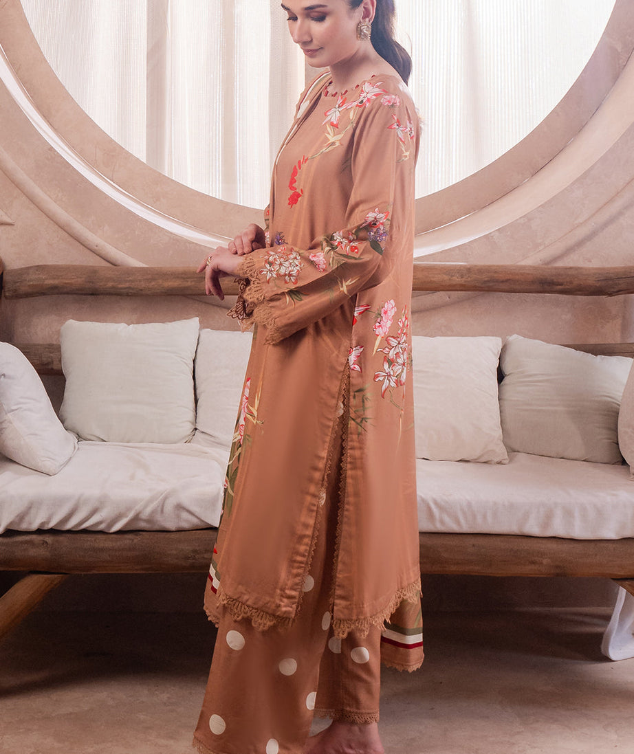 Meerak Flore Linen'24 D#1