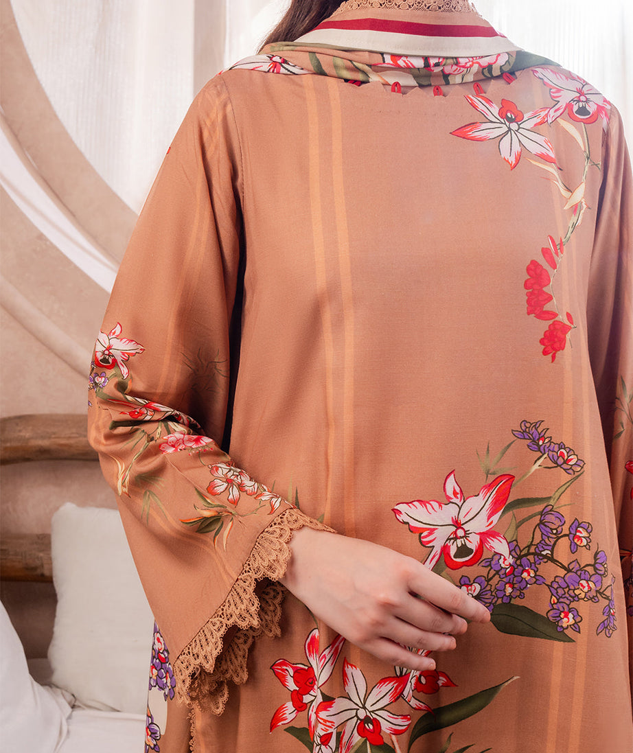 Meerak Flore Linen'24 D#1