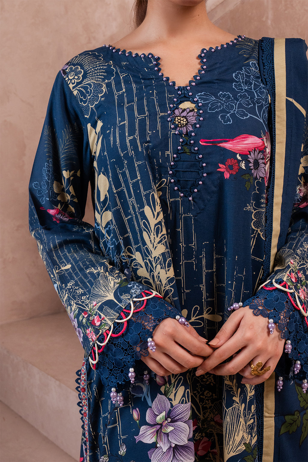 Meerak Flore Linen'24 D#6