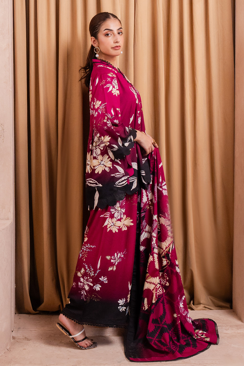 Meerak Flore Linen'24 D#2