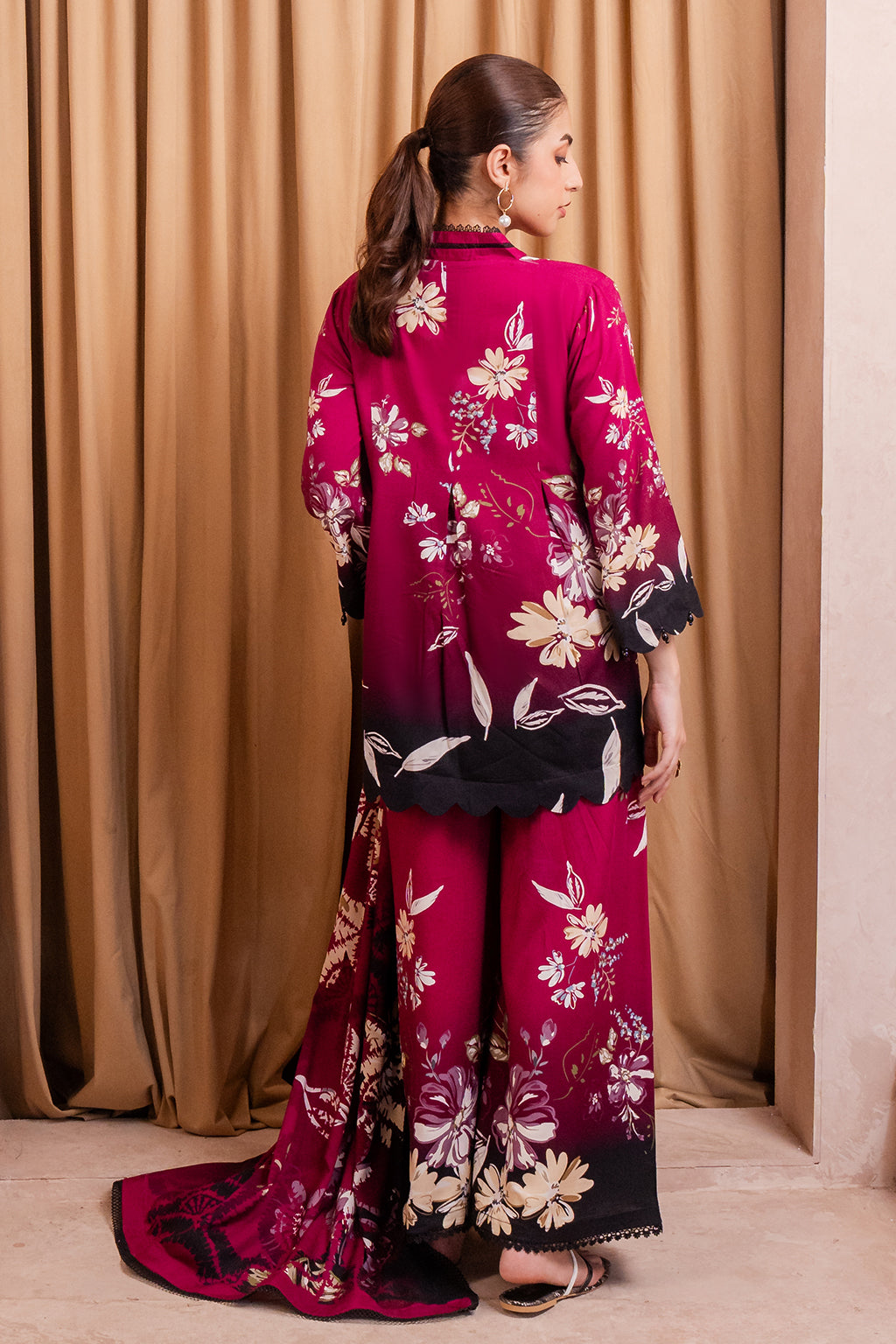 Meerak Flore Linen'24 D#2