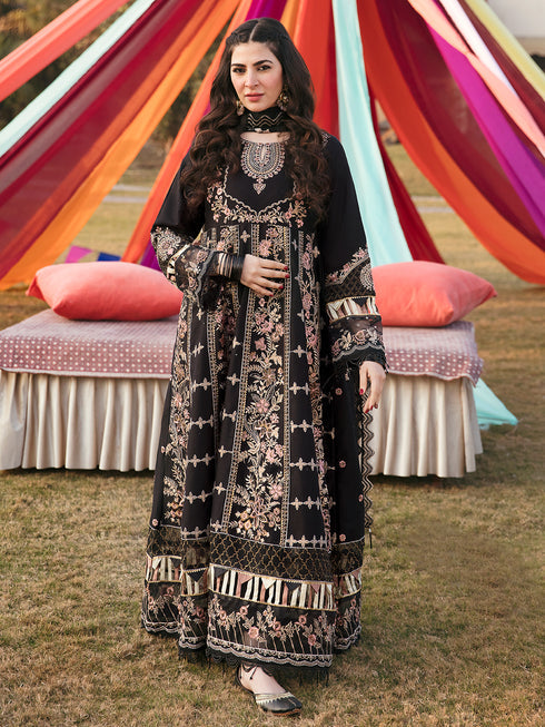 Parishay Luxury Lawn`23 D#04