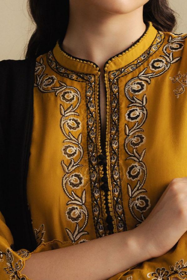 Coco By Zara Shahjahan Winter`25 D#5-A