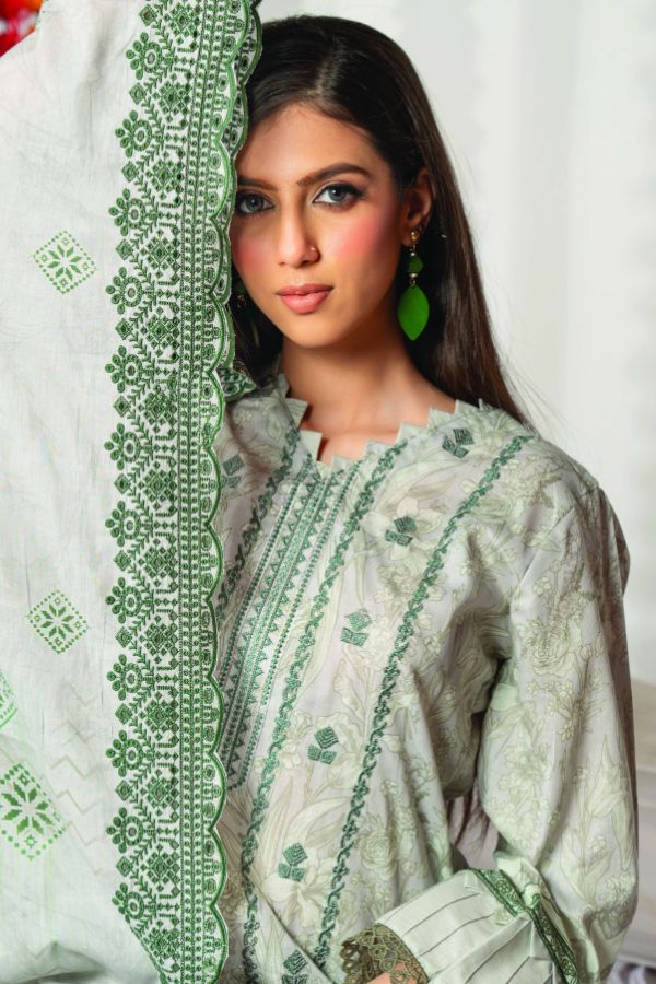 Colours Minahil Emb Lawn`25 CD#07