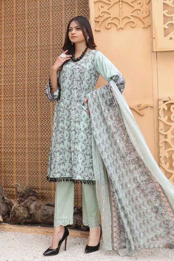Colours C/Kari M/Collection Lawn'22 D#3