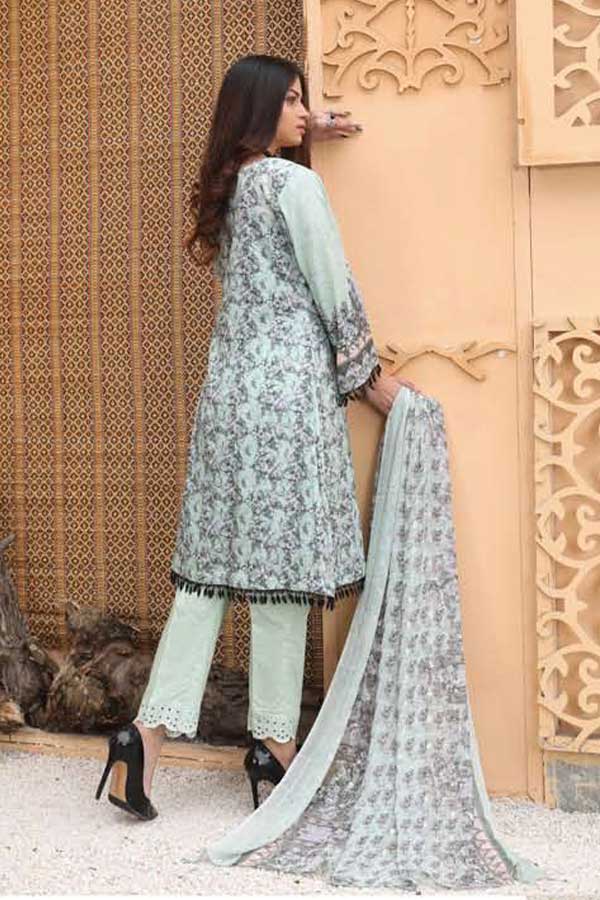 Colours C/Kari M/Collection Lawn'22 D#3