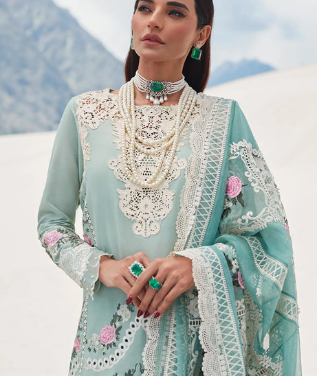 Crimson X Saira Shakira Luxury Lawn `23 D#3B