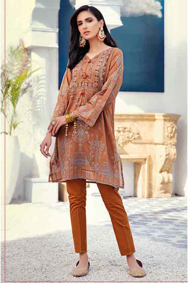 Cross Stitch Lawn Collection`21 D#18