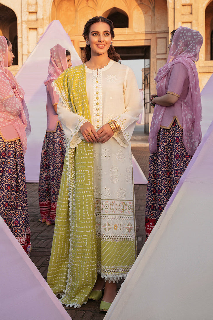 Cross Stitch Mehrbano Premium Lawn'22 D#3