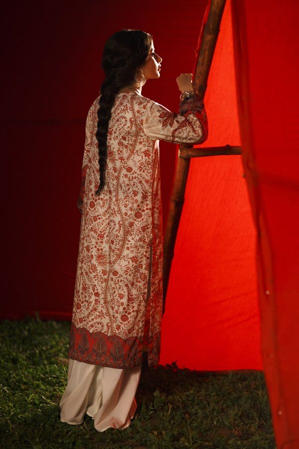 Cross Stitch Premium Lawn`21 D#24