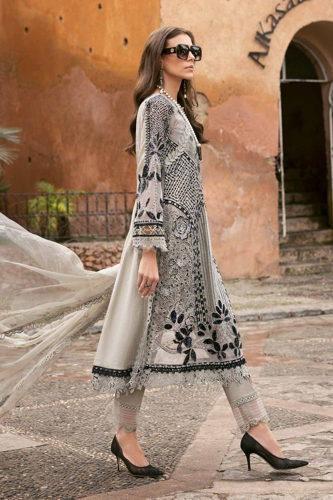 Maria.B Voyage a Luxe Lawn`25 D#10-B
