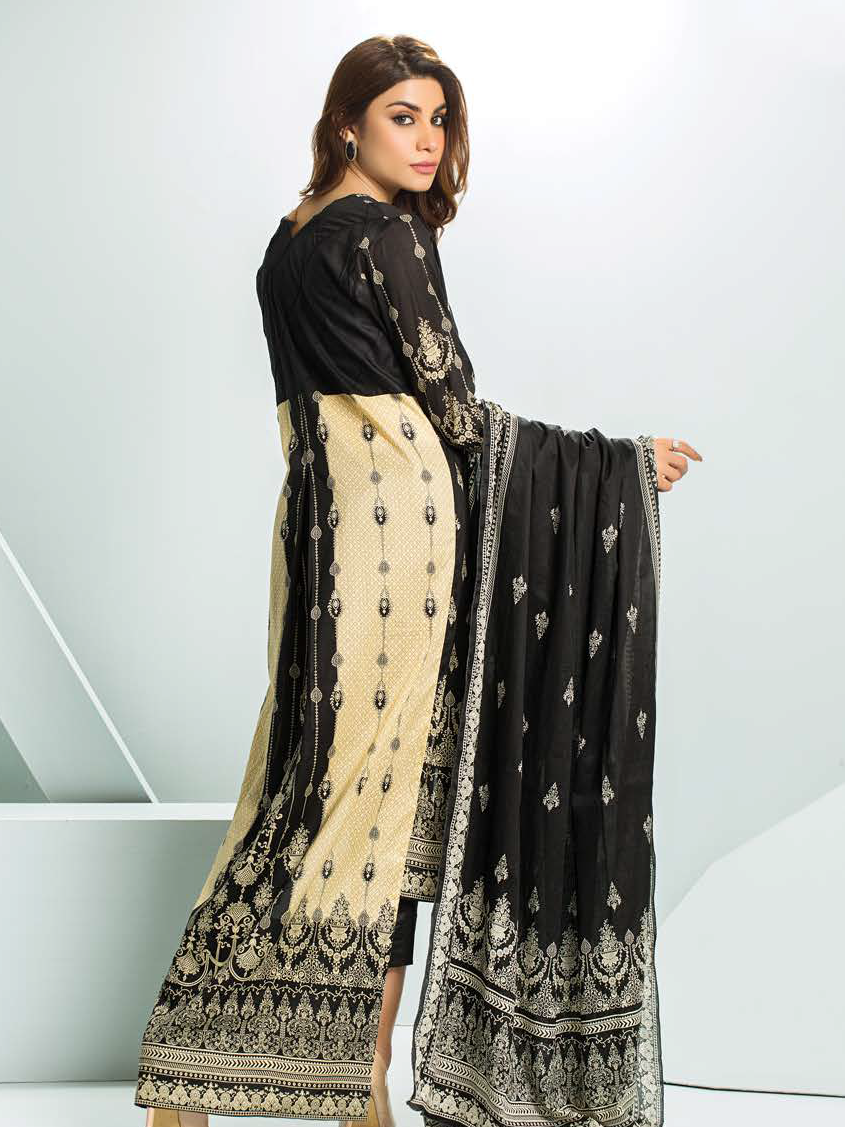 Five Star Sensuous Trend`22 D#1334 Black & White