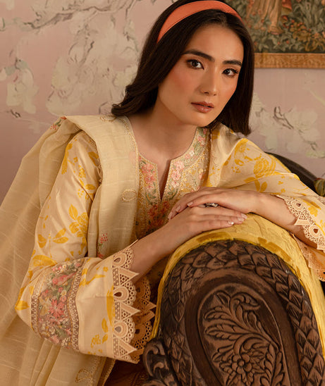 Mahnur Leila P/Kari Lawn'25 D#3