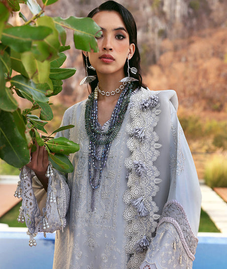 Republic Kalani Eid Luxury Lawn`25 D3-B - Sitara