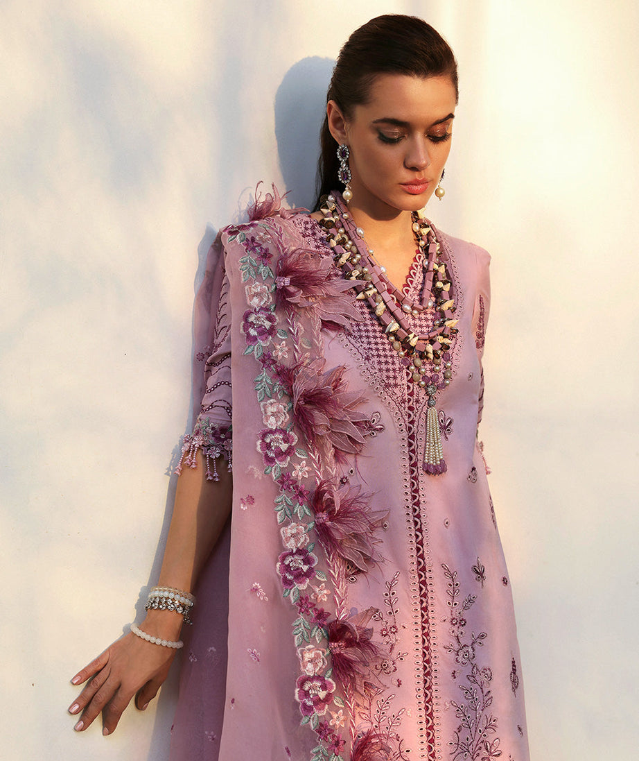 Republic Kalani Eid Luxury Lawn`25 D4-B - Gulbahar