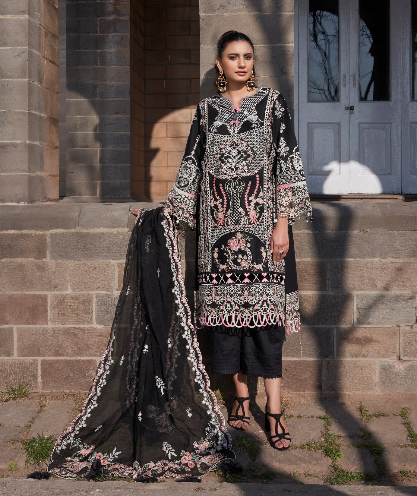 Atiya Rauf Atiya Irfan Preet Luxury Lawn`25 MOANA BLACK – Tradition Stores