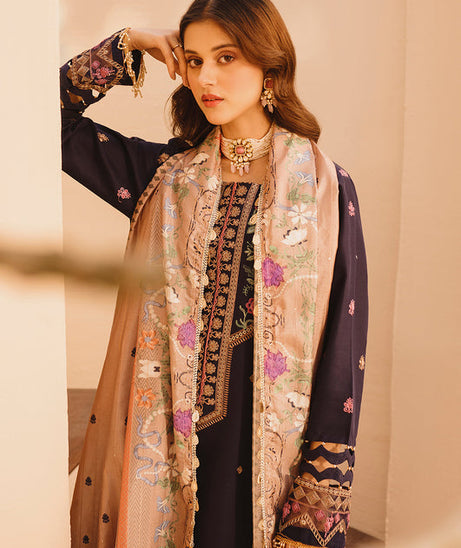 Parishay Dastak Lawn`23 D#10