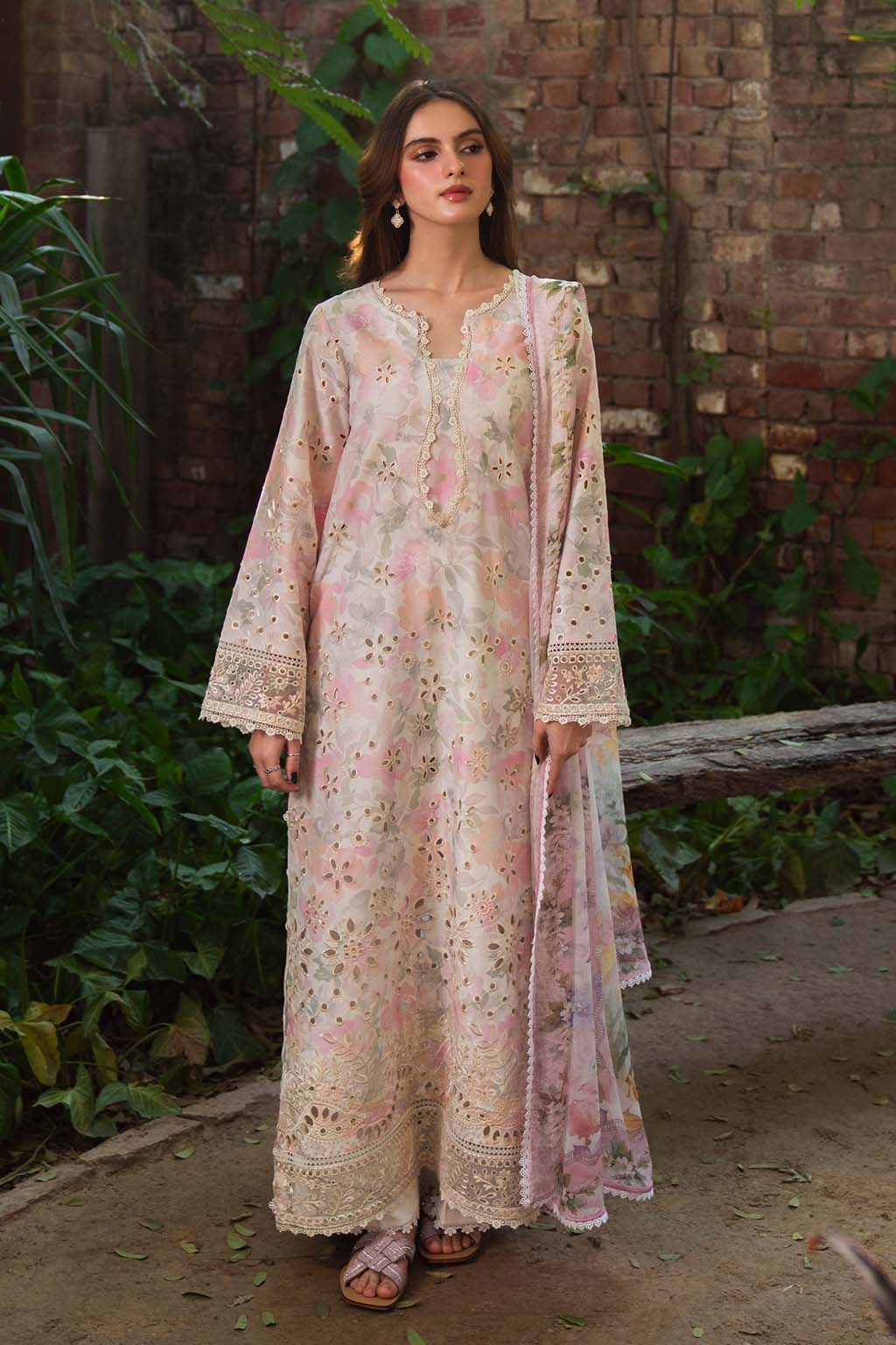 Neeshay Emb Lawn'25 (WHIMSY))