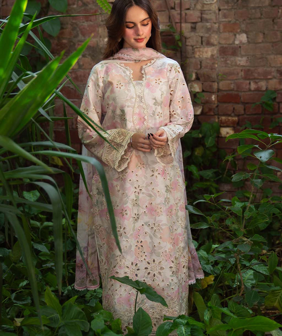 Neeshay Emb Lawn'25 (WHIMSY))