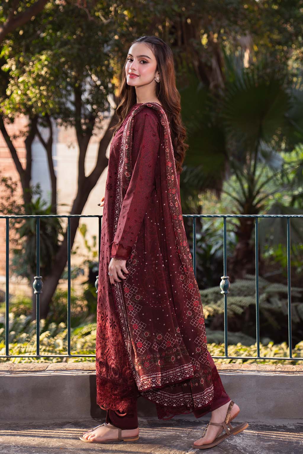 Neeshay Emb Lawn'25 (GARNET)