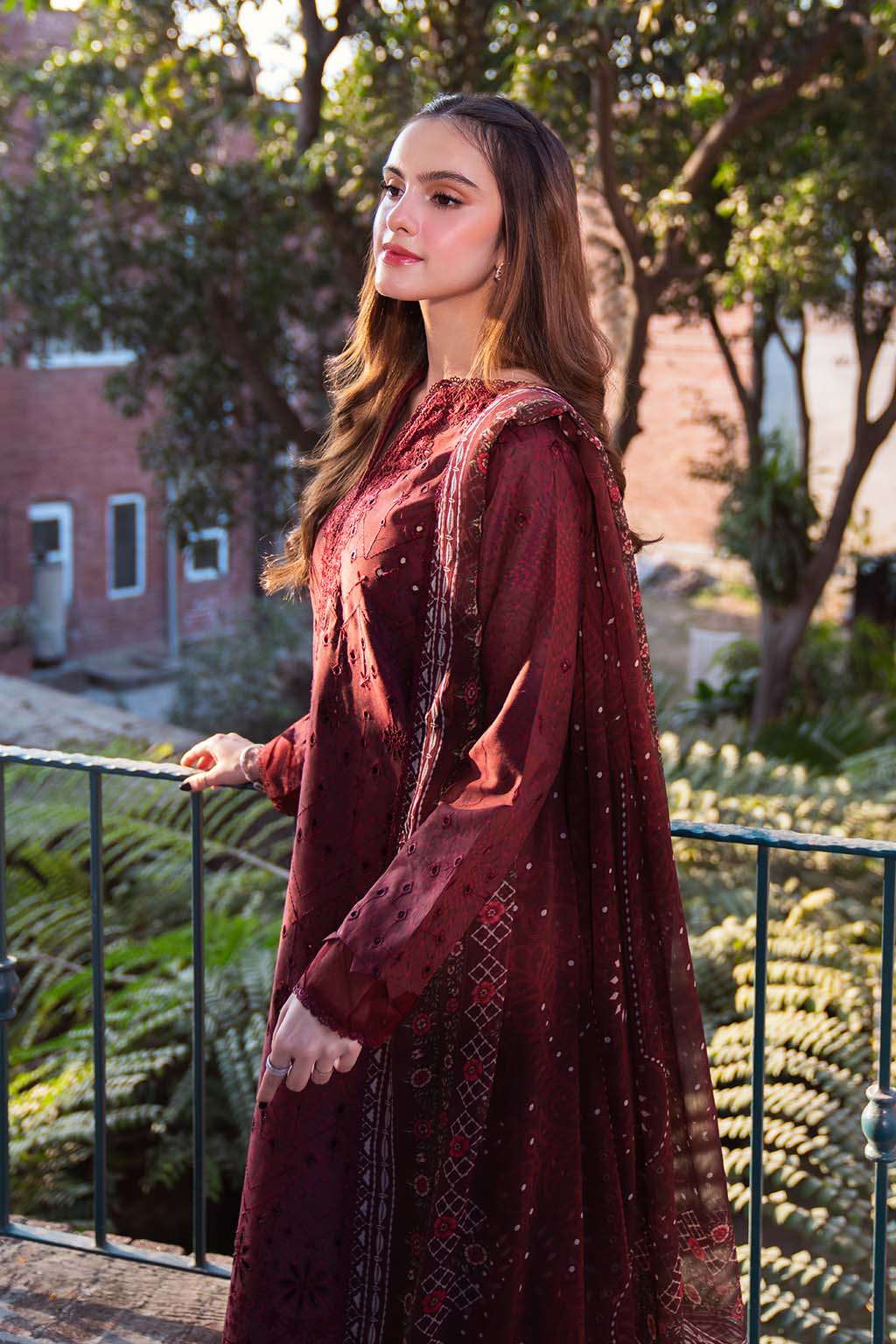 Neeshay Emb Lawn'25 (GARNET)