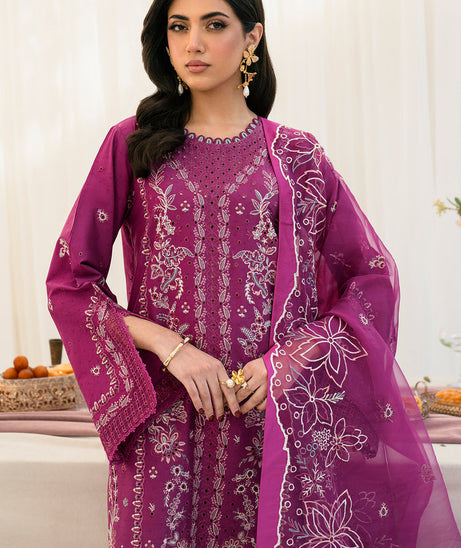 Zarif Lamhay Luxury Lawn'25 D#01