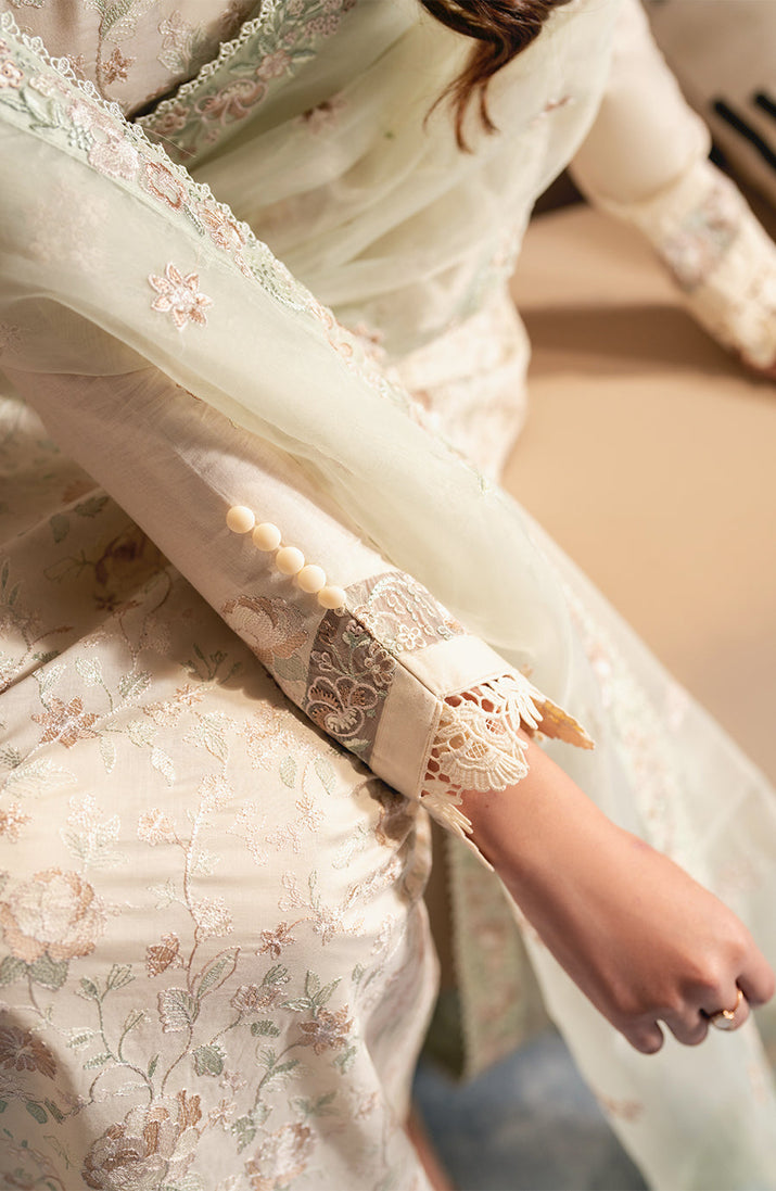 Zarif Lawn`25 D#1 (DAHEER)