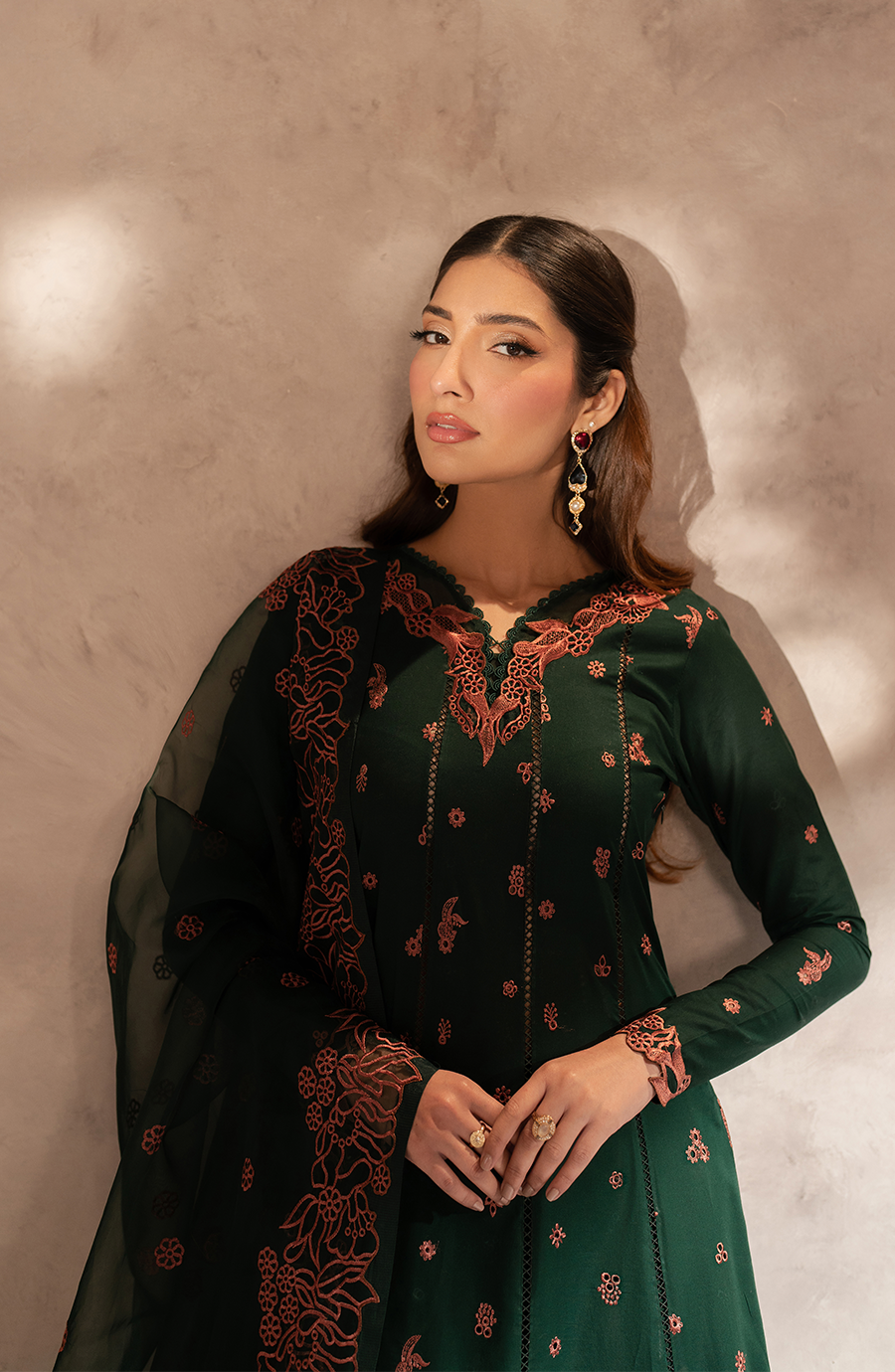 Zarif Lawn`25 D#4 (SIRAAN)