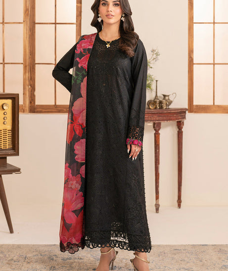 Zarif Lamhay Luxury Lawn'25 D#05