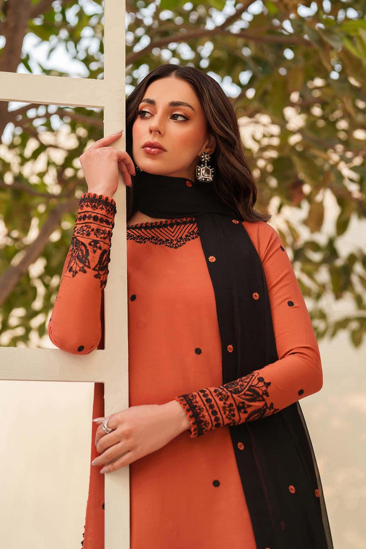 Zarif Tabeer Sequins E/Silk`26 D#05 SANGRIA