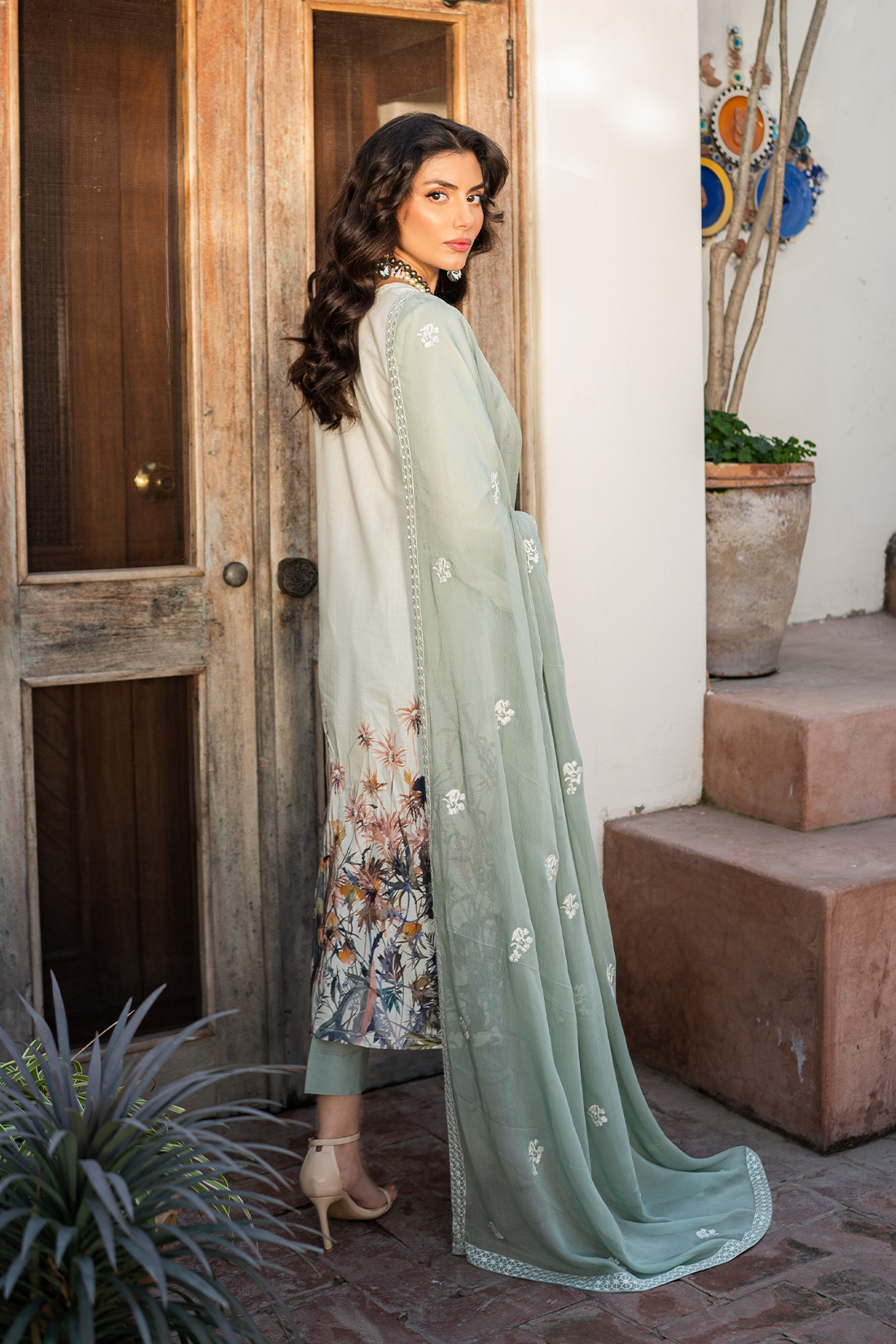 Muraad Raha Emb Lawn`24 (KAYA)