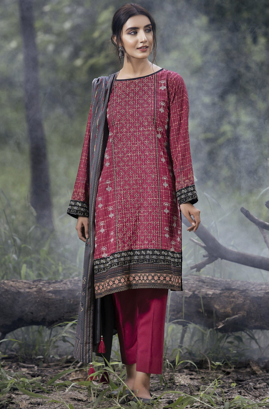 Lakhany Dareechay Emb`21 D#6025B