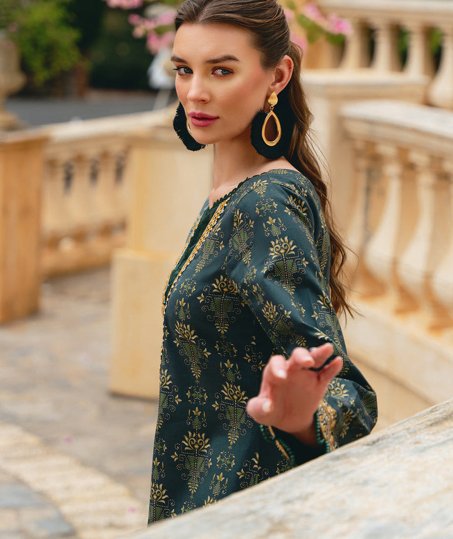 Gulaal The E/Garden Lawn`24 GL#09