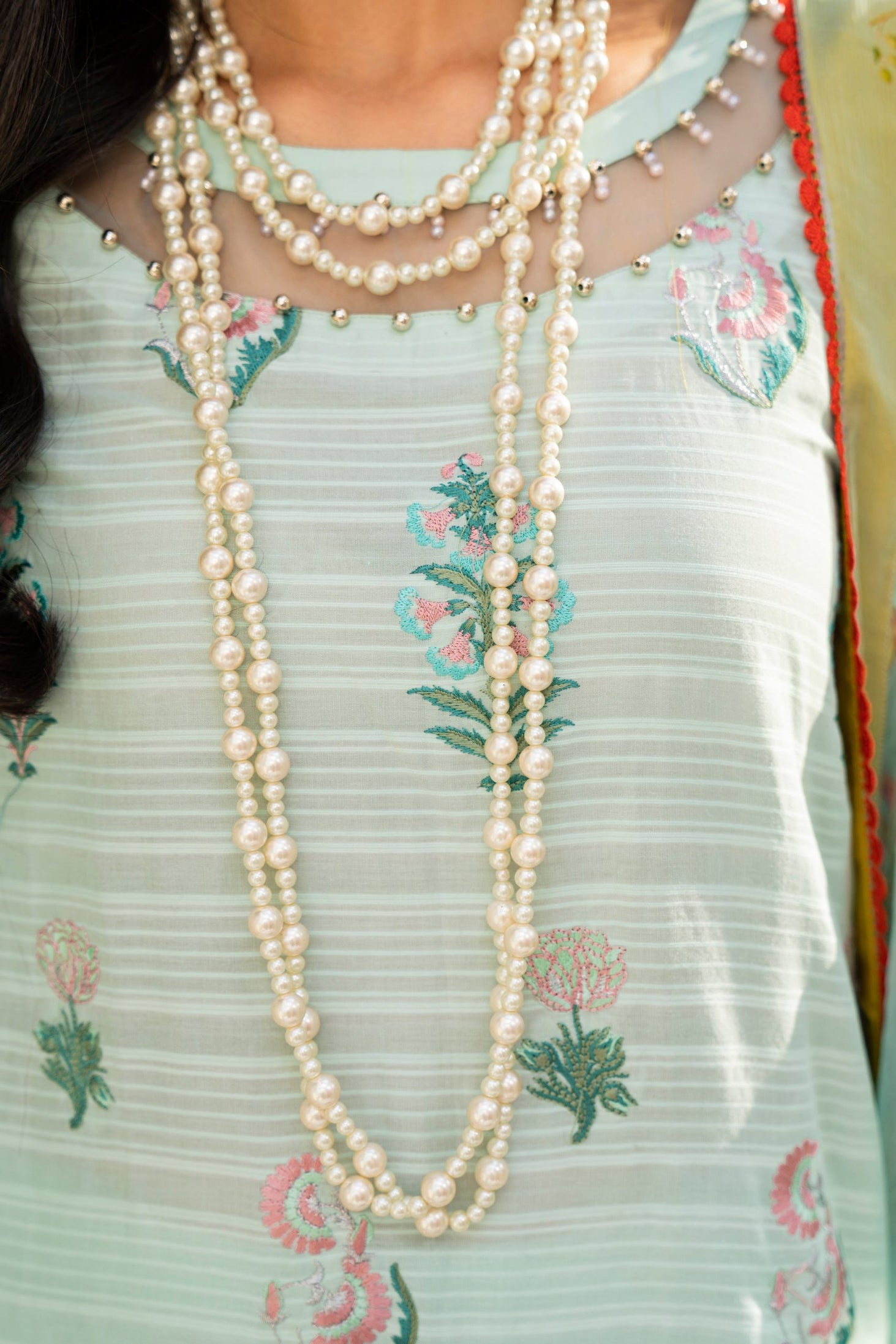 Safa Noor Chambeli Lawn`23 SN#02