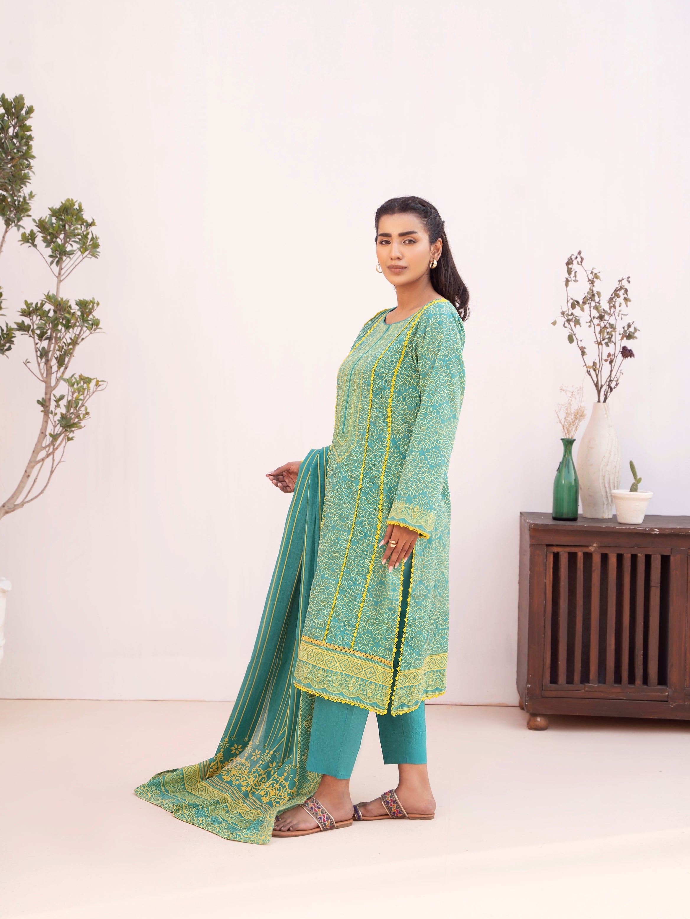 Lala Mahee Doria Lawn'25 LS#179