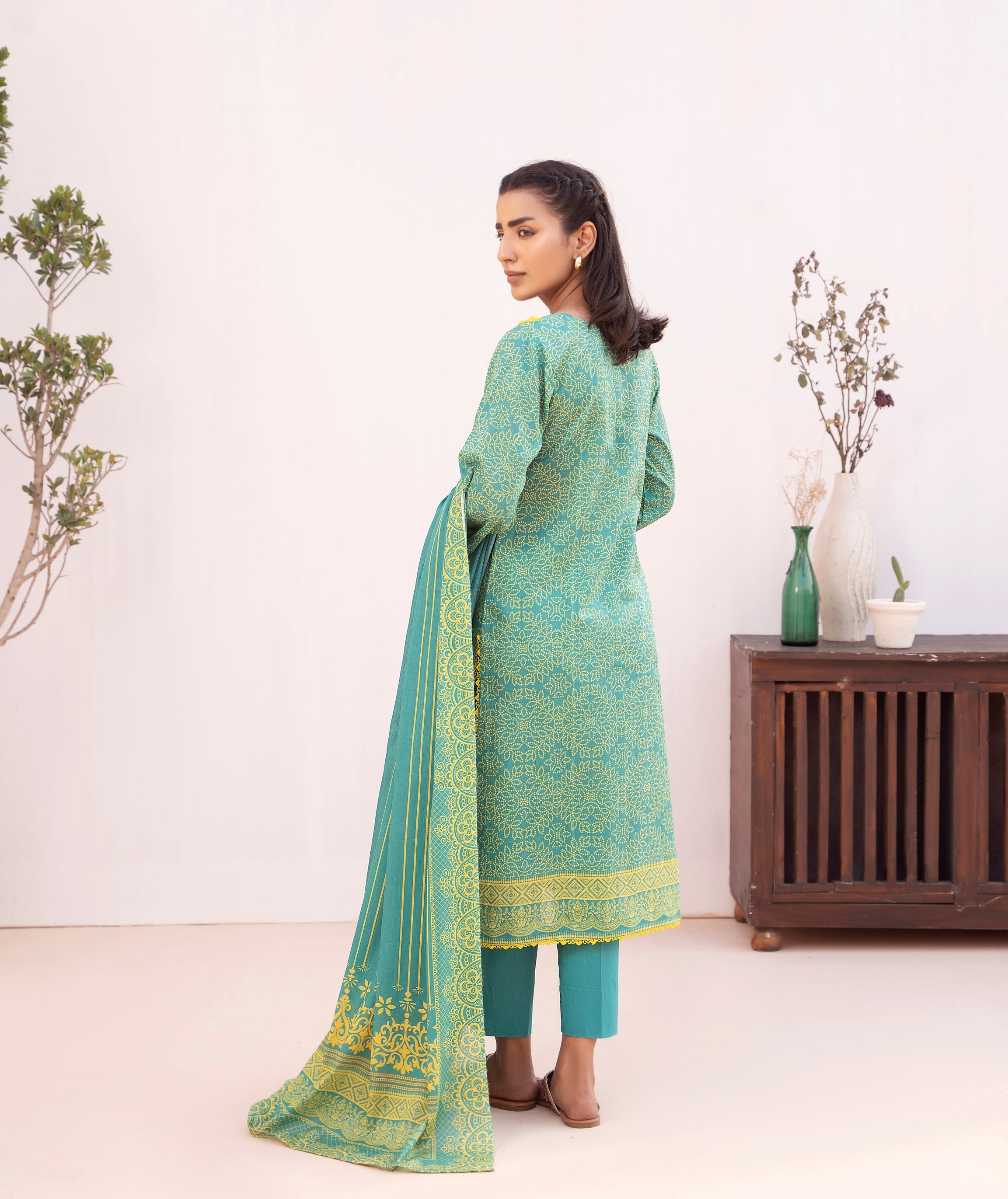 Lala Mahee Doria Lawn'25 LS#179