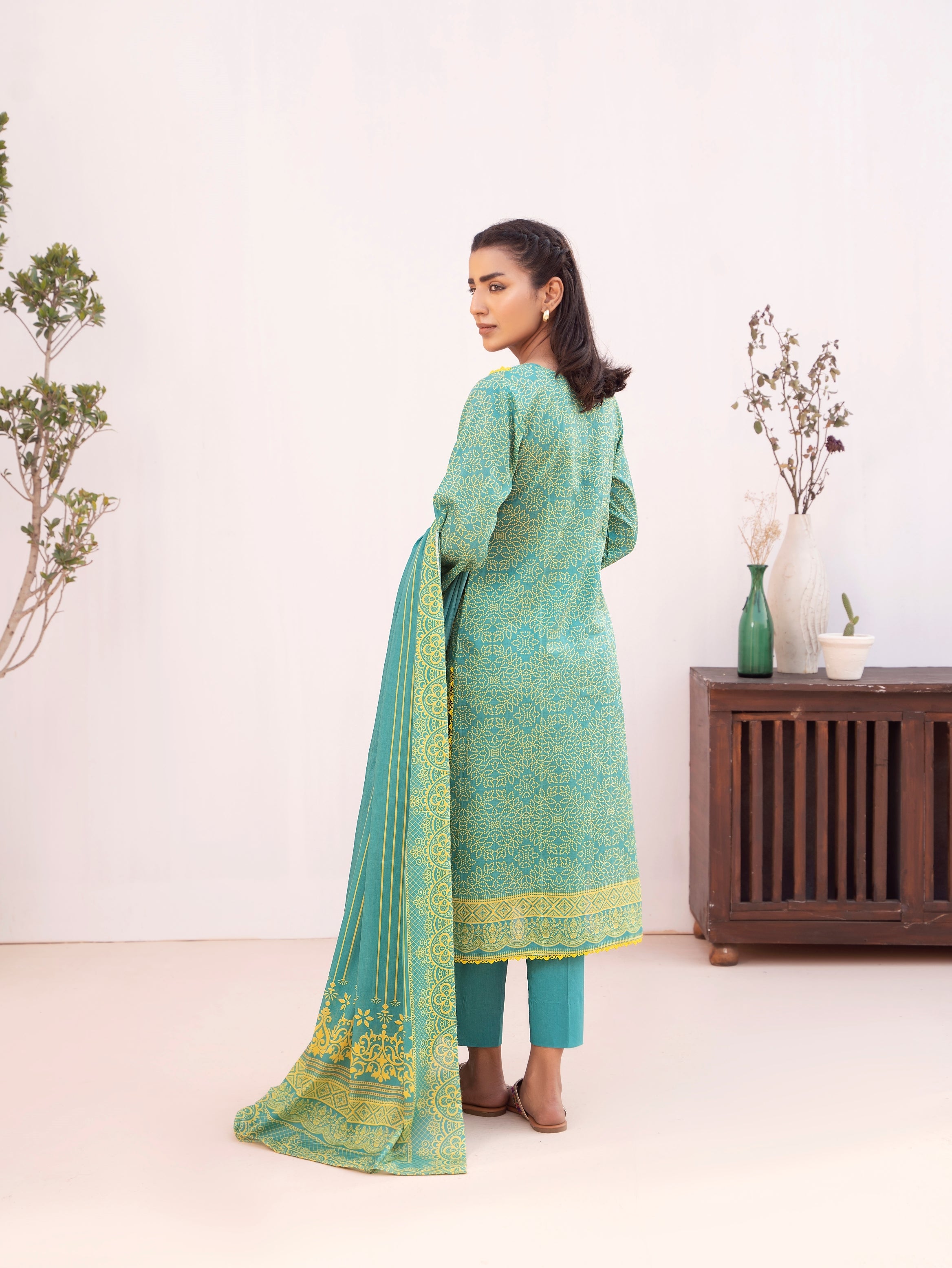 Lala Mahee Doria Lawn'25 LS#179