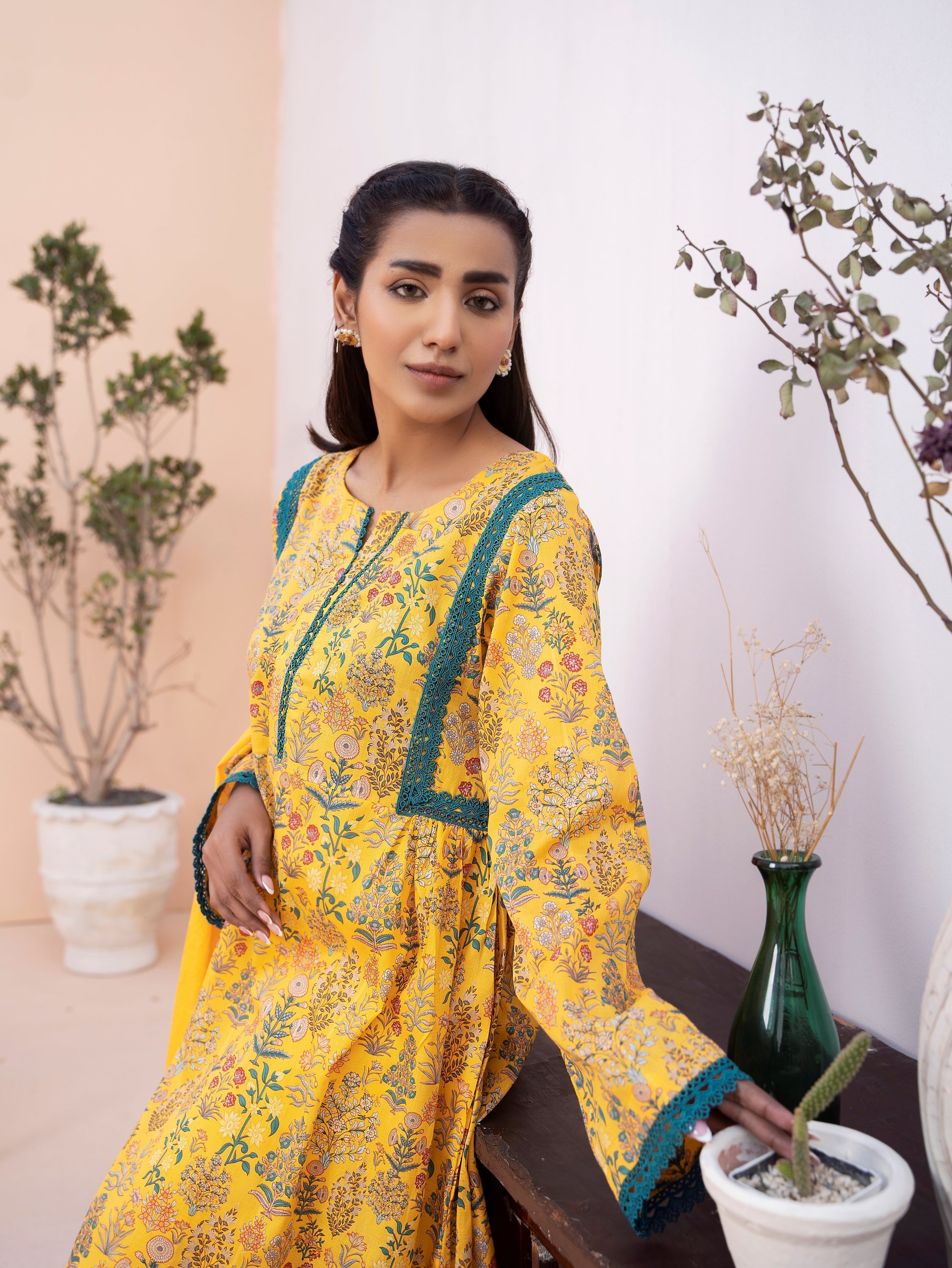 Lala Mahee Doria Lawn'25 LS#177