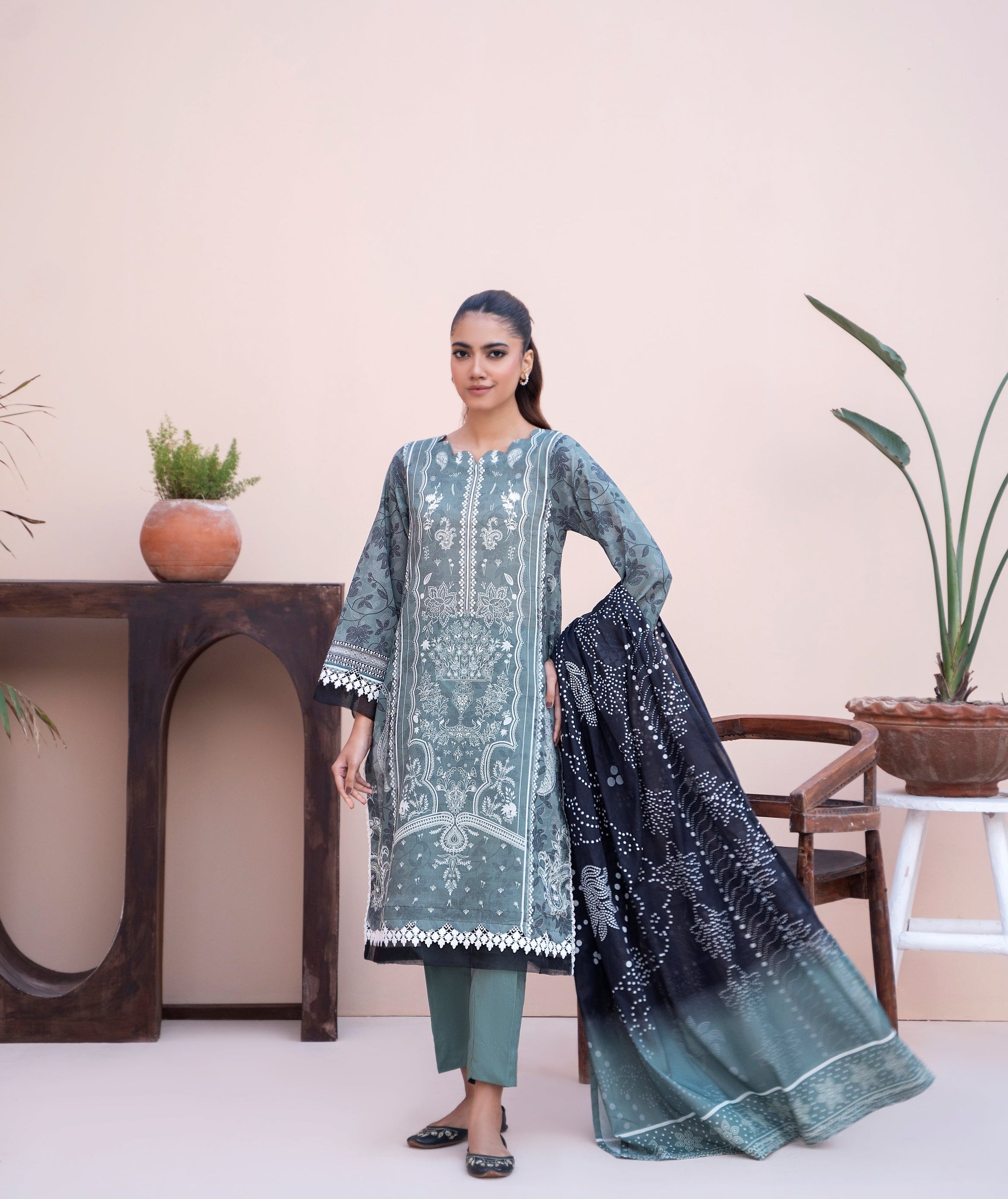 Lala Mahee Doria Lawn'25 LS#171