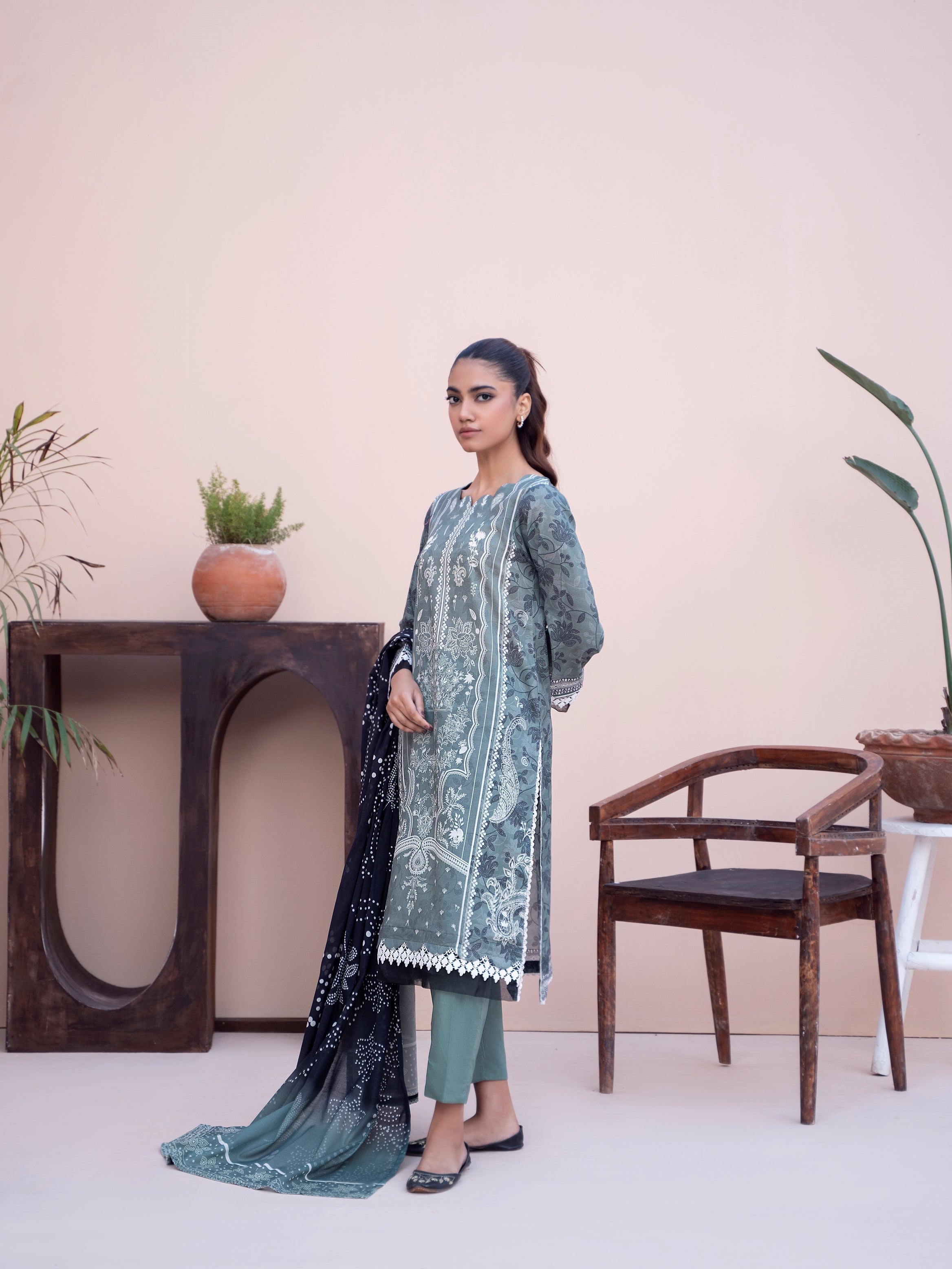 Lala Mahee Doria Lawn'25 LS#171