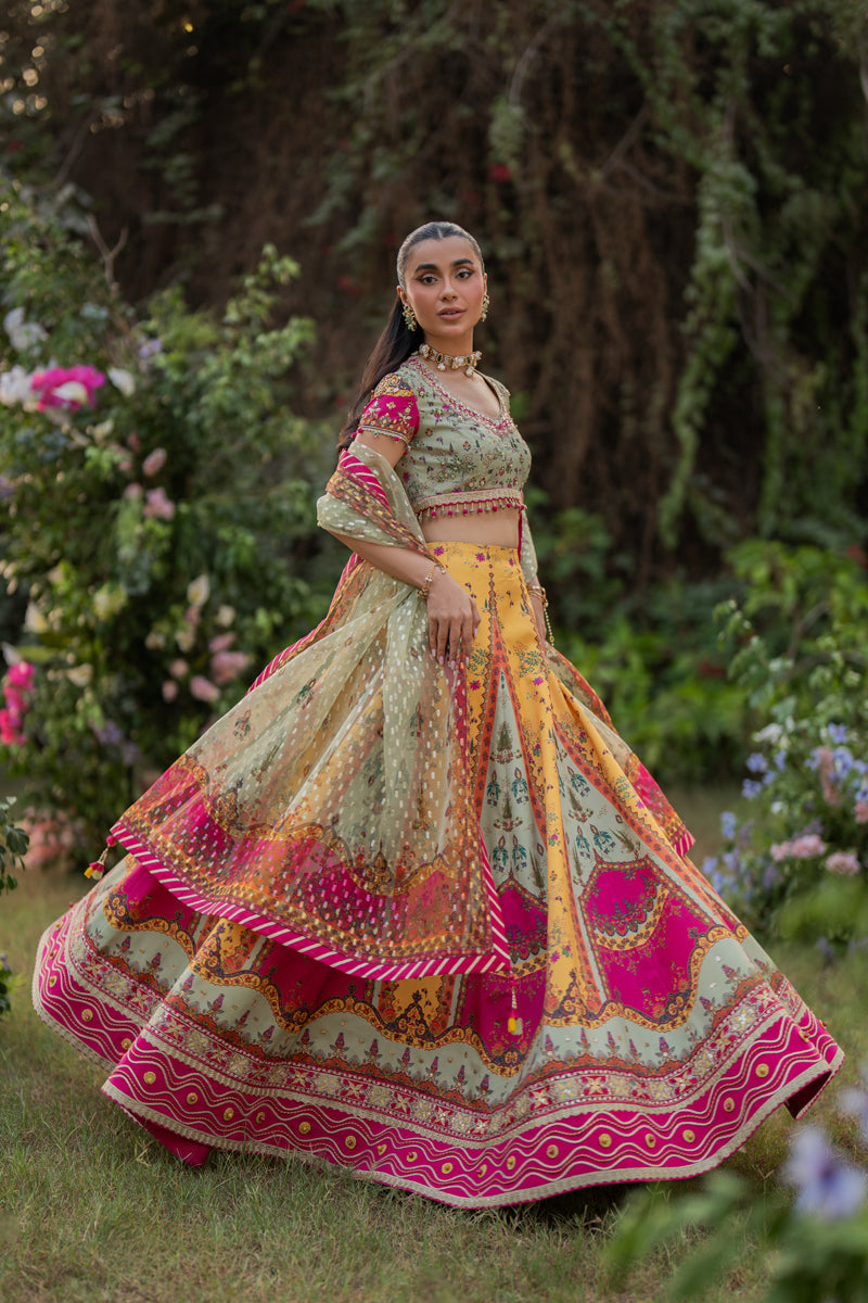 Qalamkar Luxe Silk'24 D#08 (LUNA)