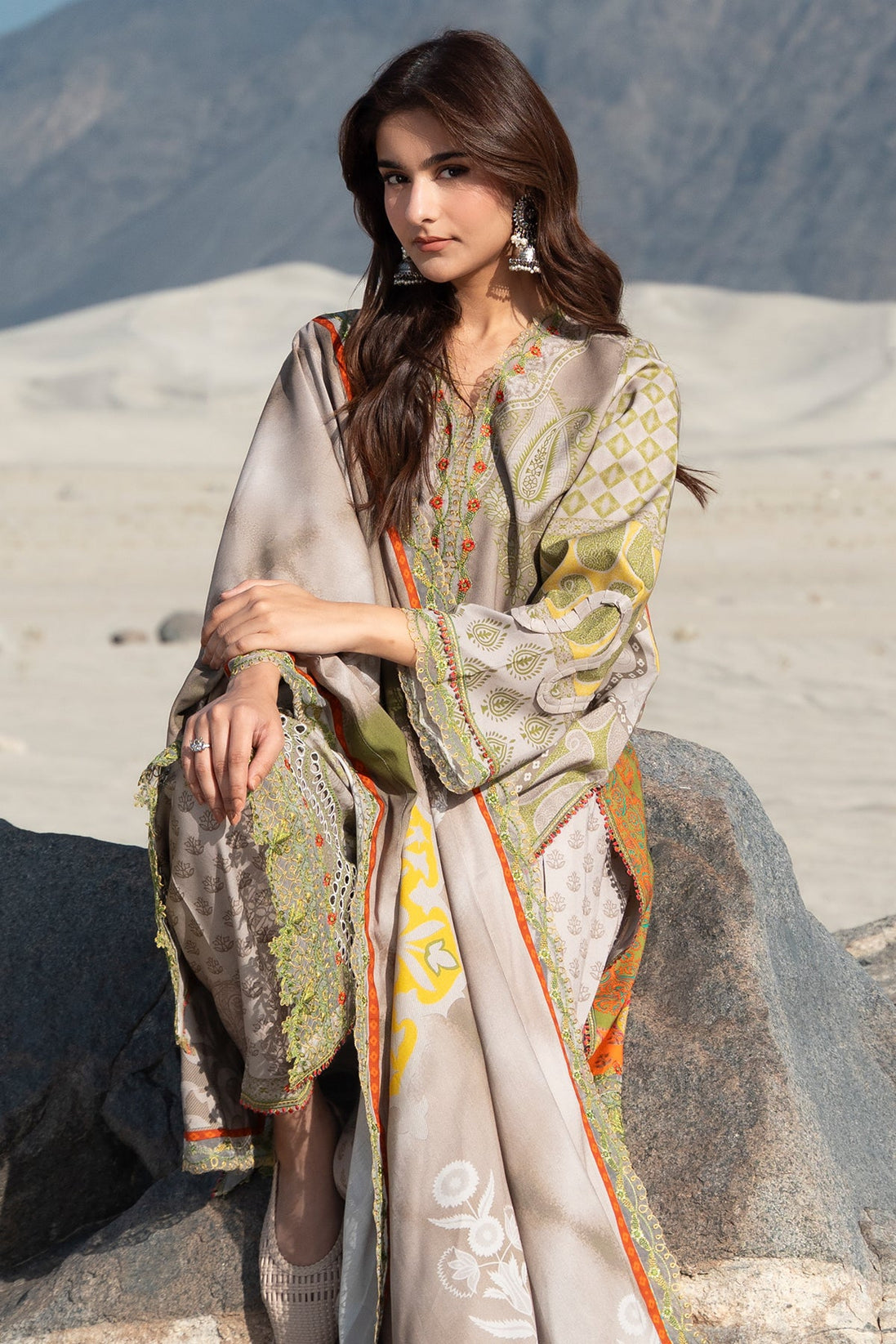 BR Charizma Combination Linen`26 D#19